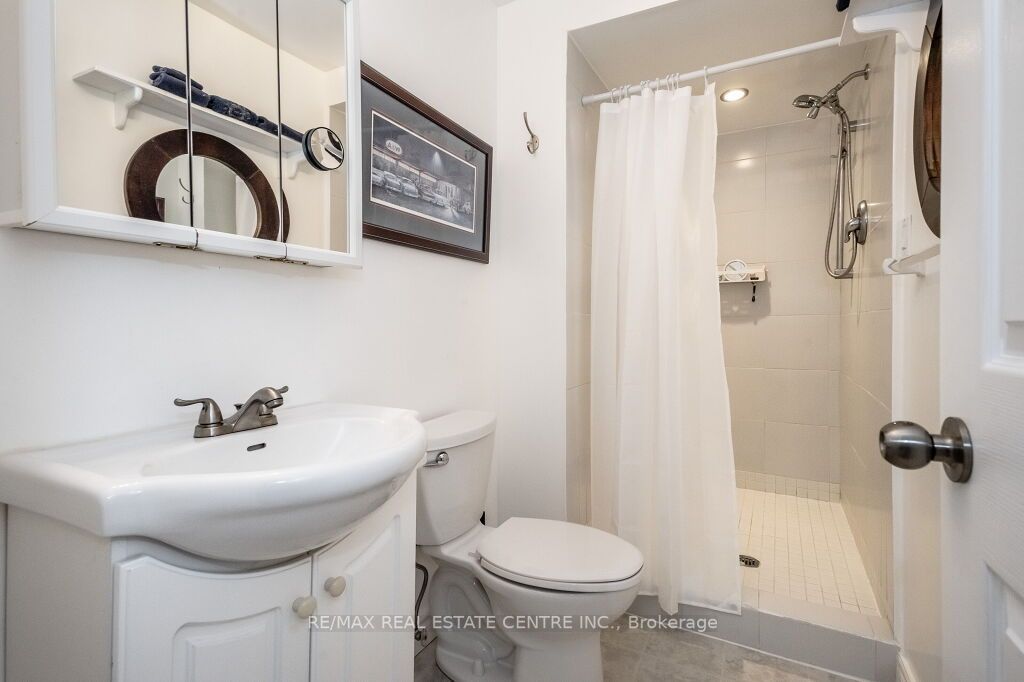 46 Mcelderry Rd