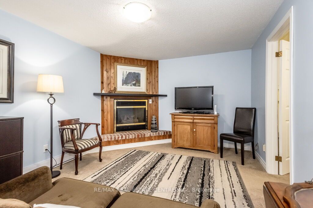 46 Mcelderry Rd