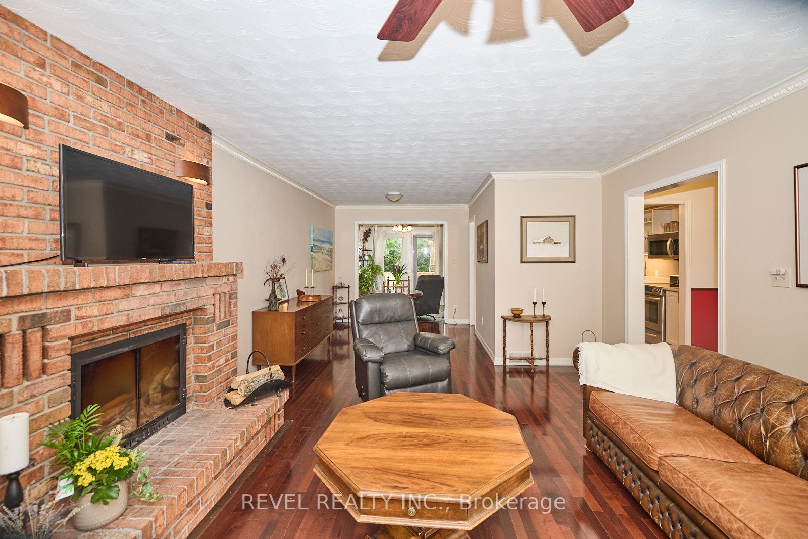 206 Central Ave