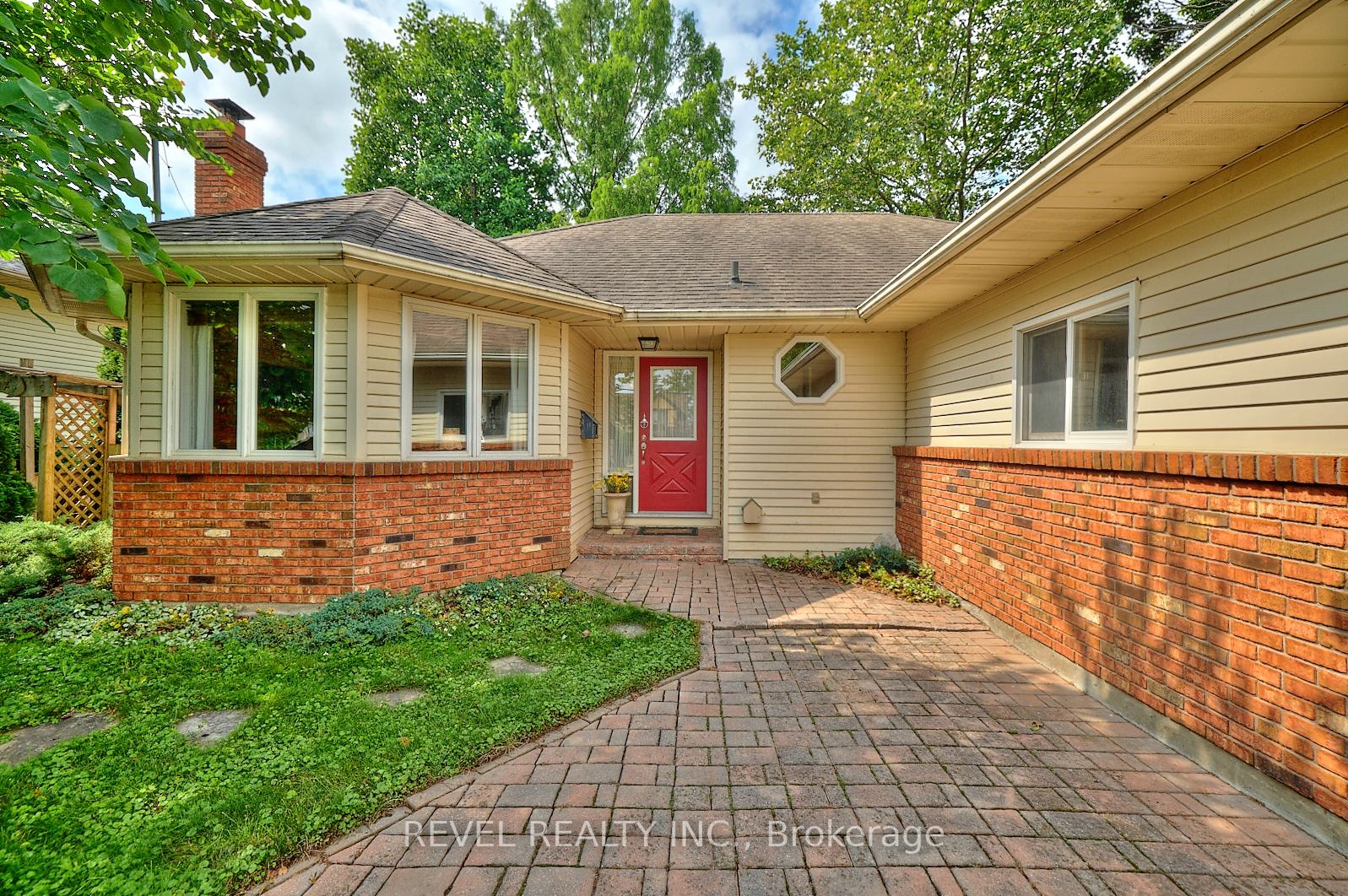 206 Central Ave