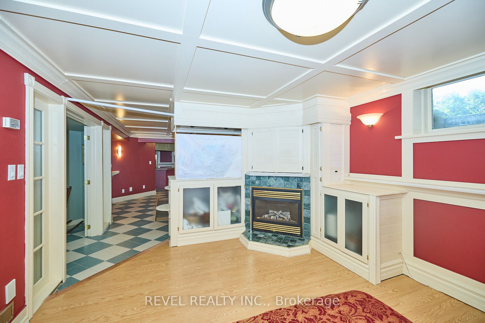 206 Central Ave