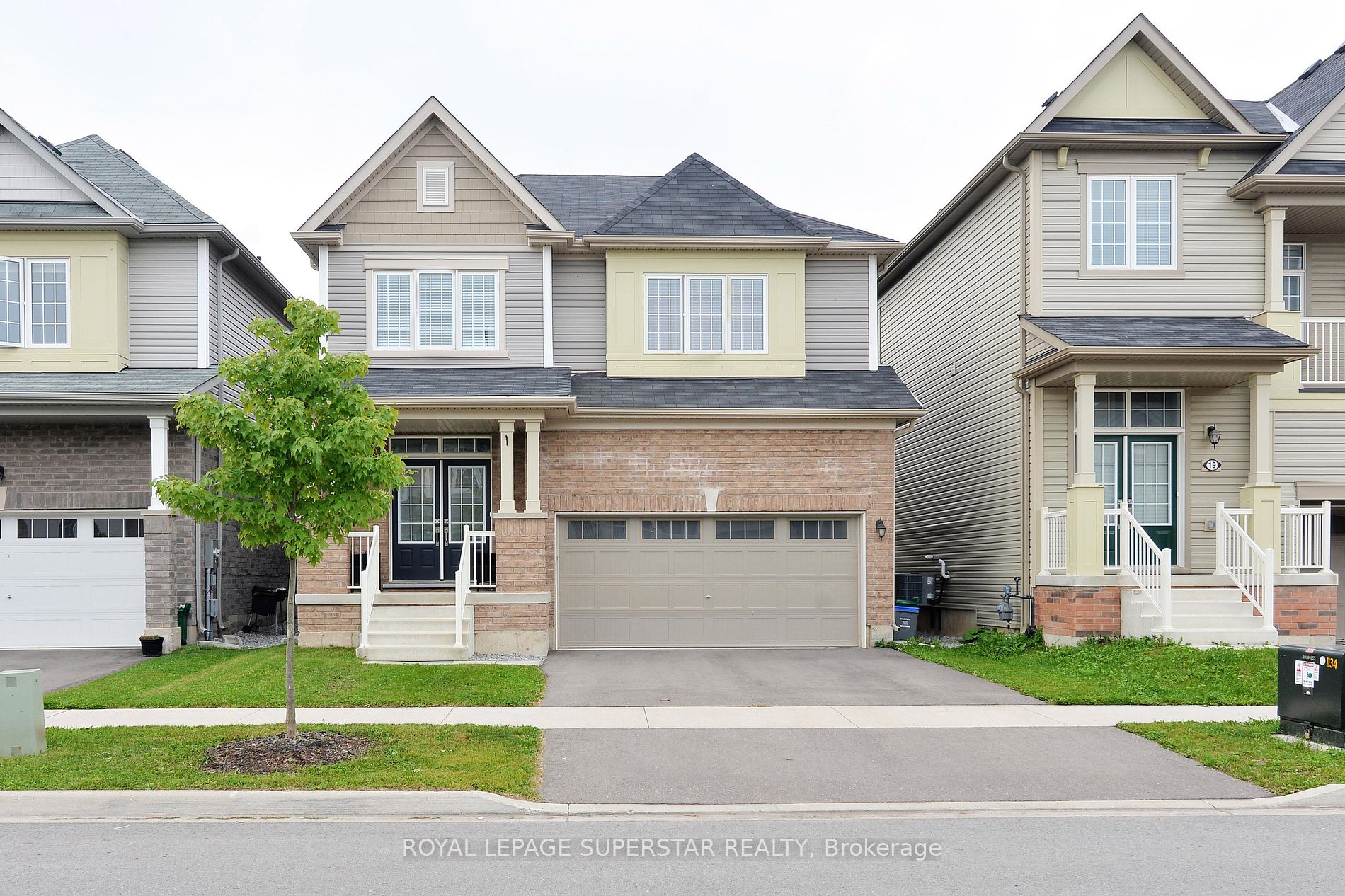 17 Esther Crescent