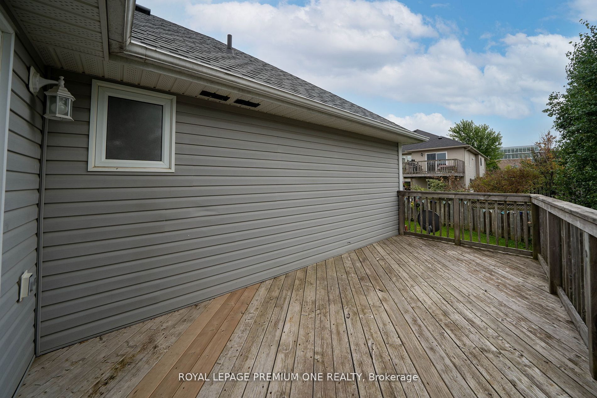 269 Berry St