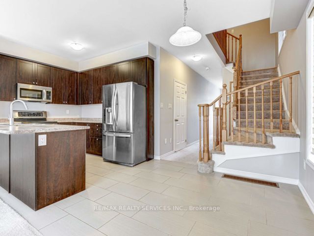 8072 Blue Ash Lane