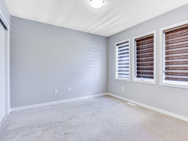 8072 Blue Ash Lane