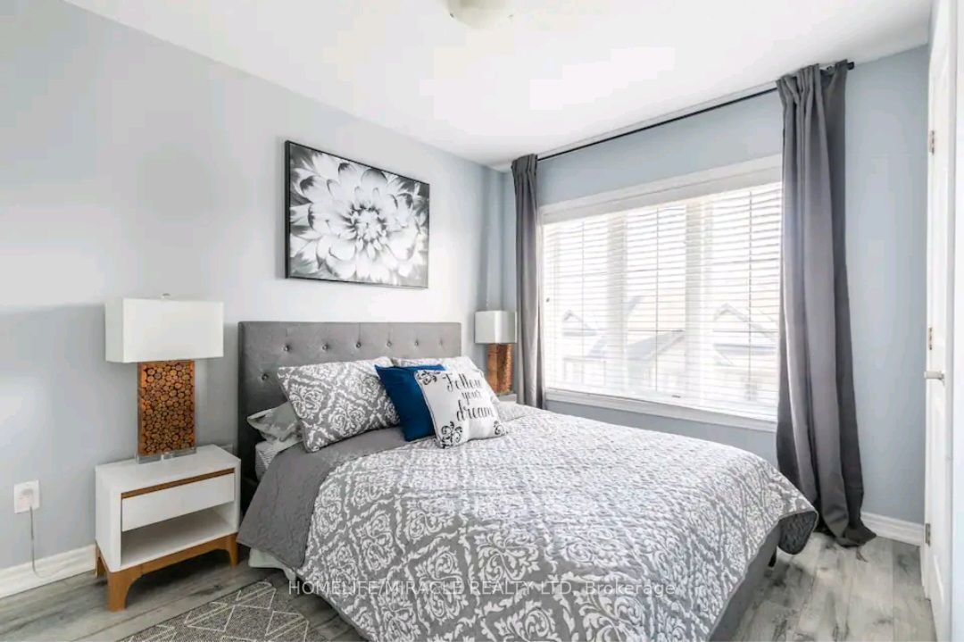 13 Waterview Dr