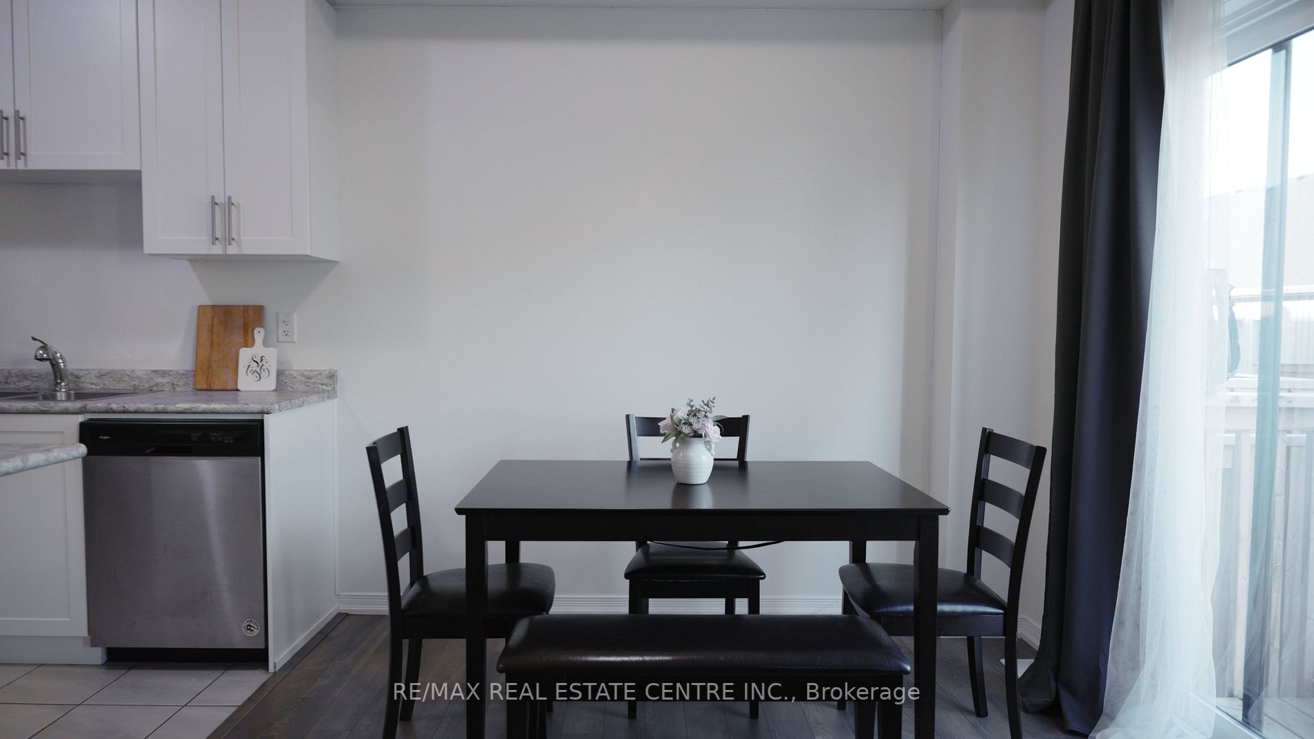 60 Cosmopolitan Common St, #None