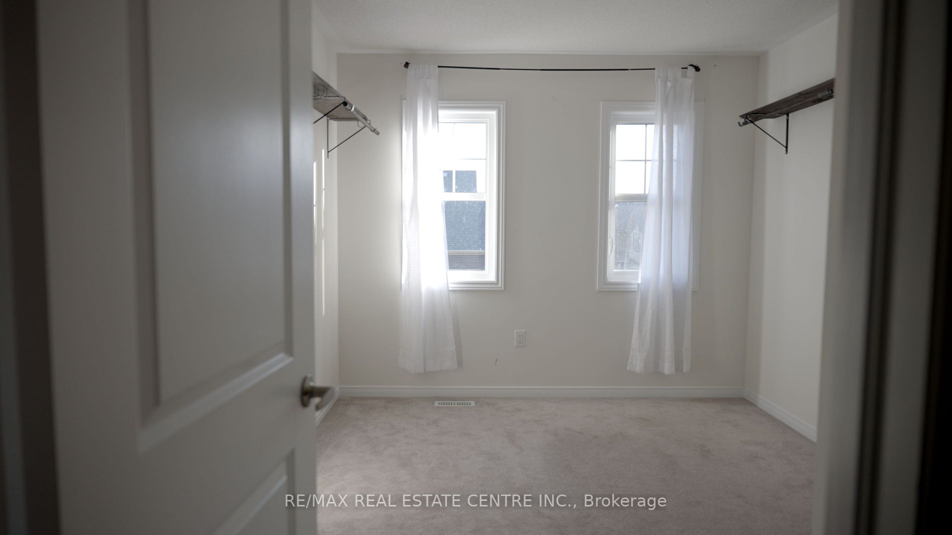 60 Cosmopolitan Common St, #None