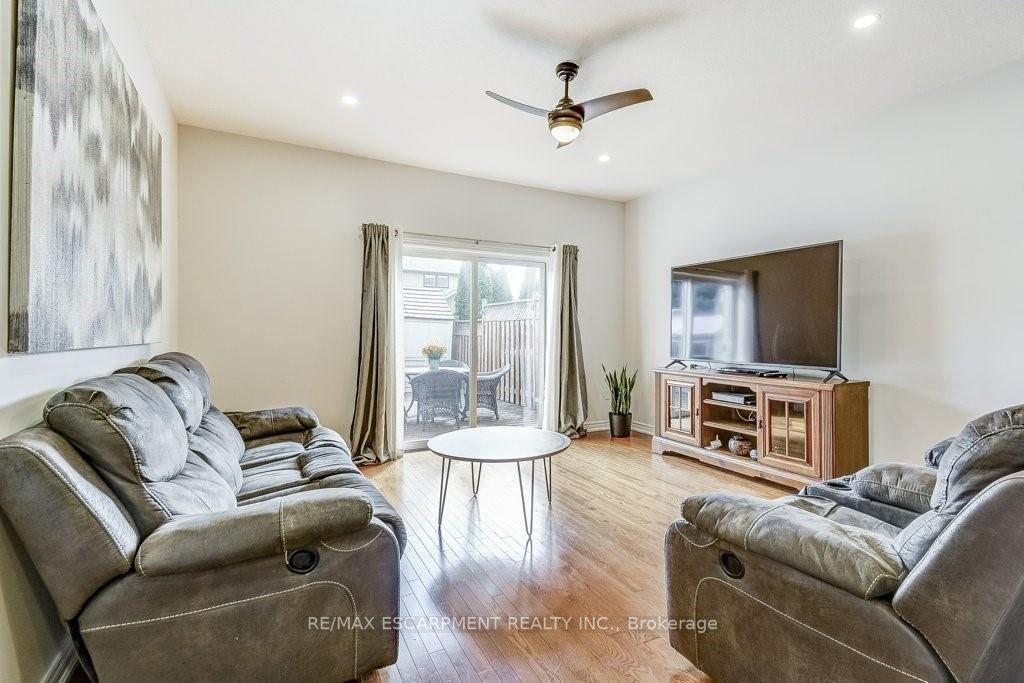 175 Chudleigh St