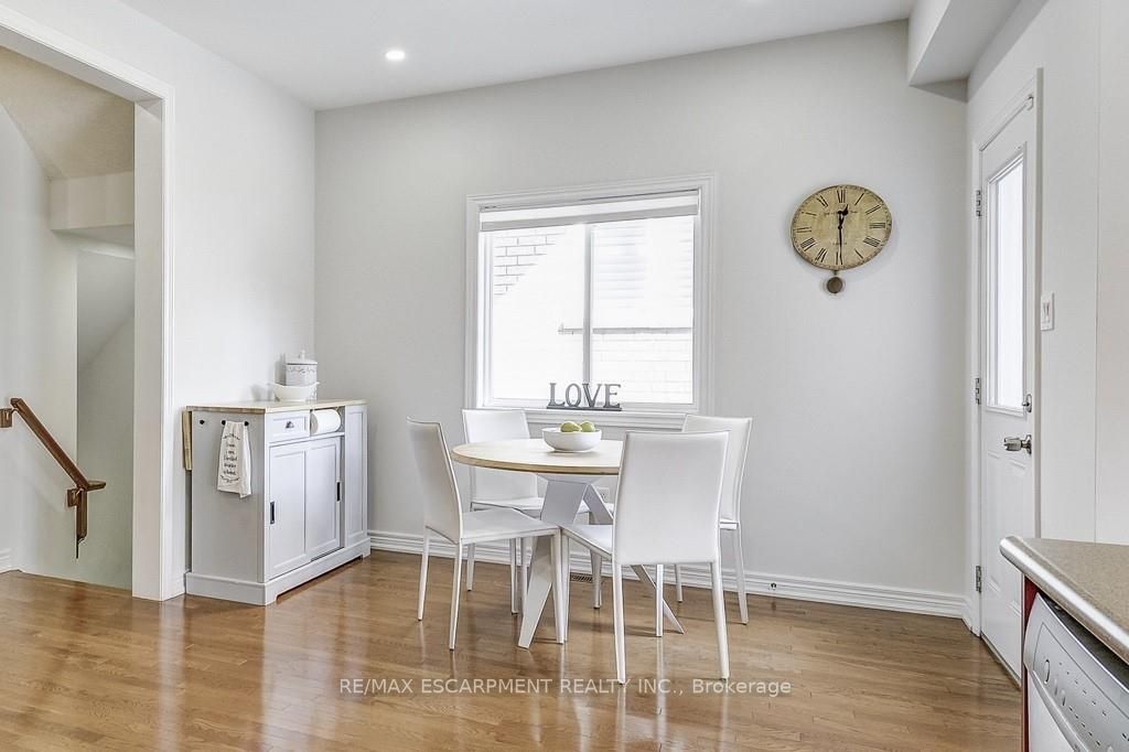175 Chudleigh St