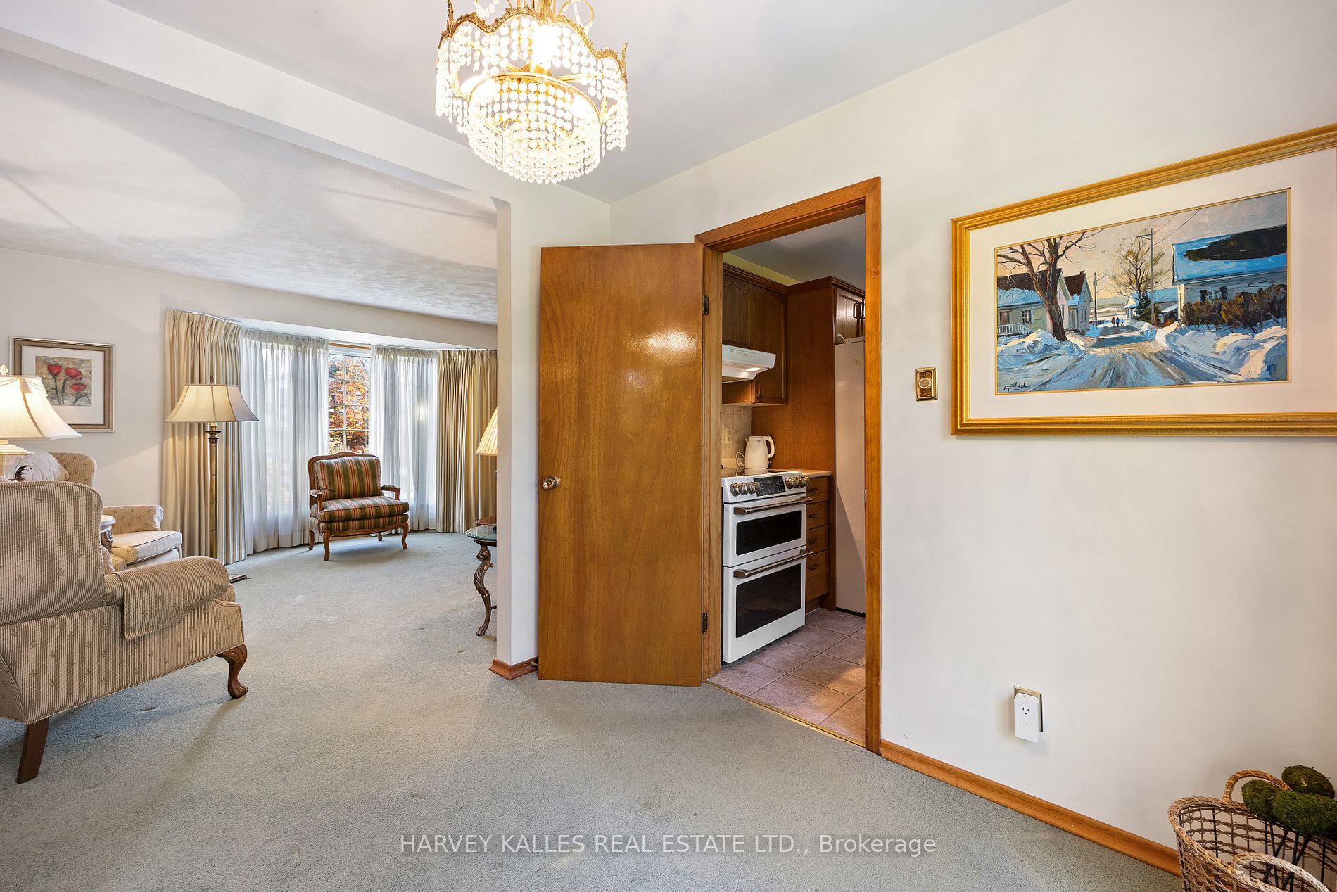 6 Campbell Rd