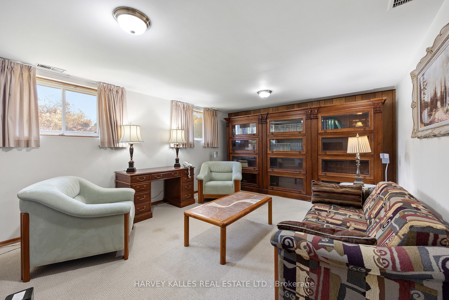 6 Campbell Rd