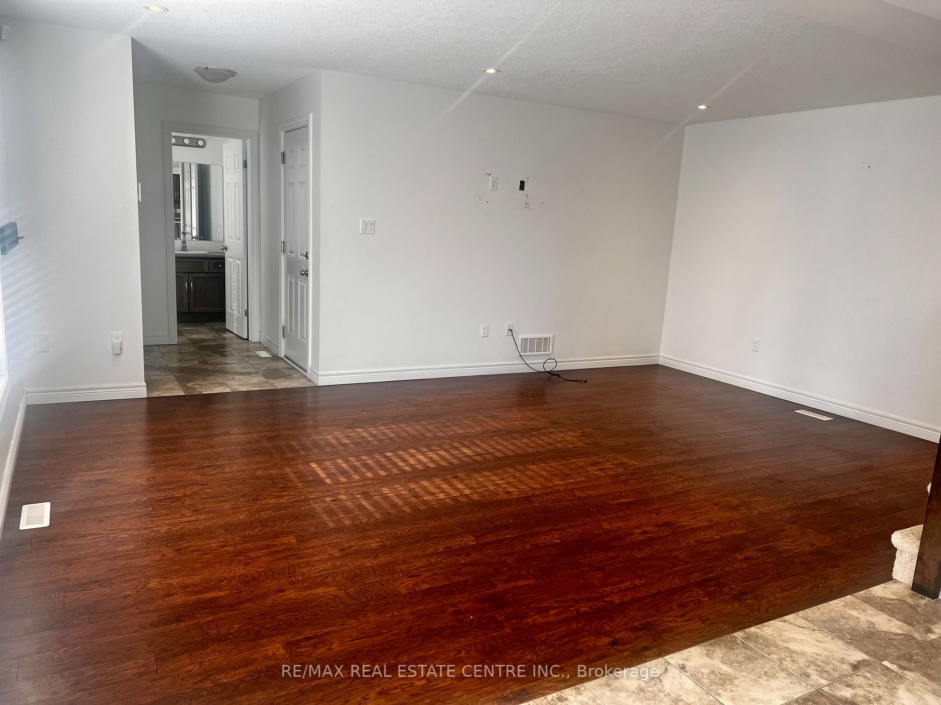 1220 Riverbend Rd, #119