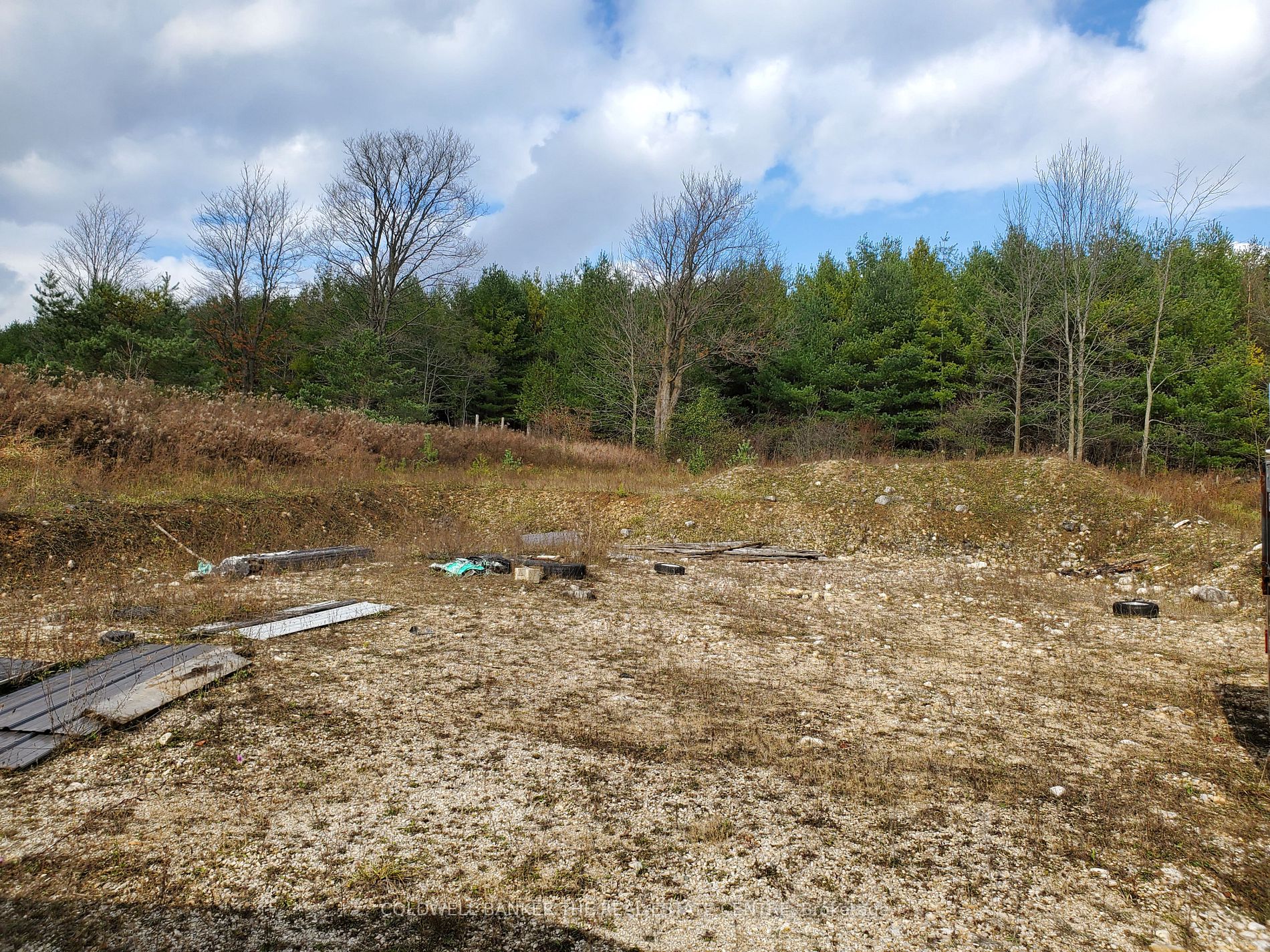 Pt Lt24 Sideroad 8