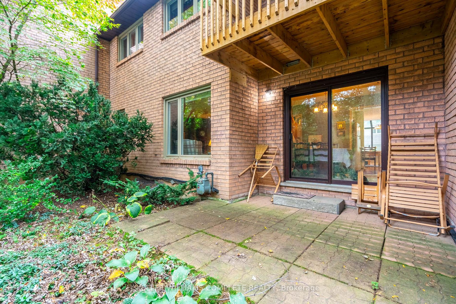 109 Wilson St W, #6