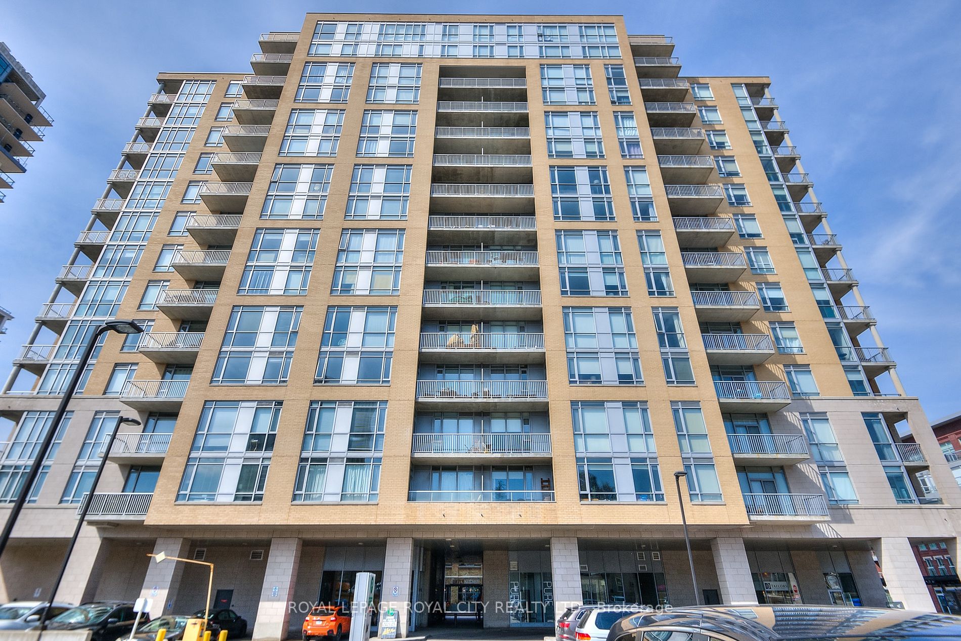 191 King St S, #303