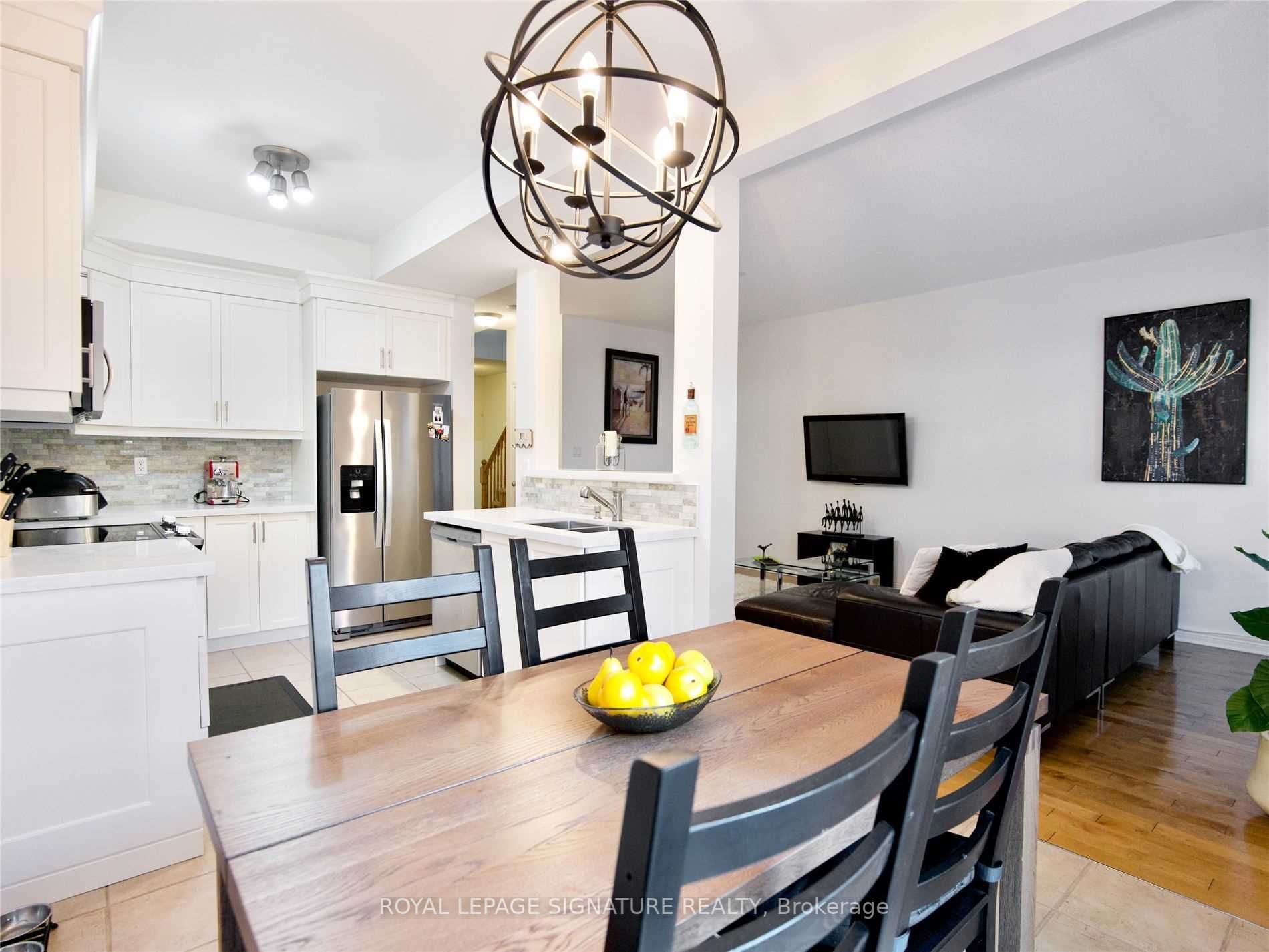 60 Cloverleaf Dr, #48