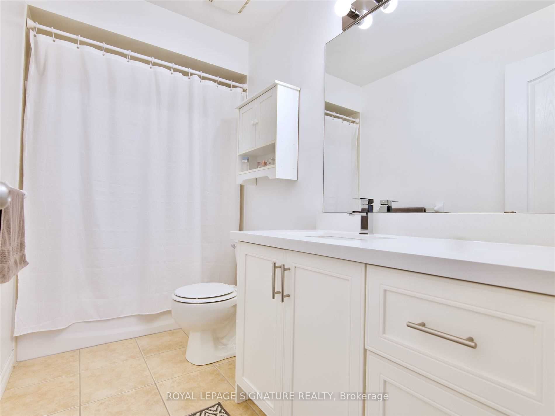 60 Cloverleaf Dr, #48