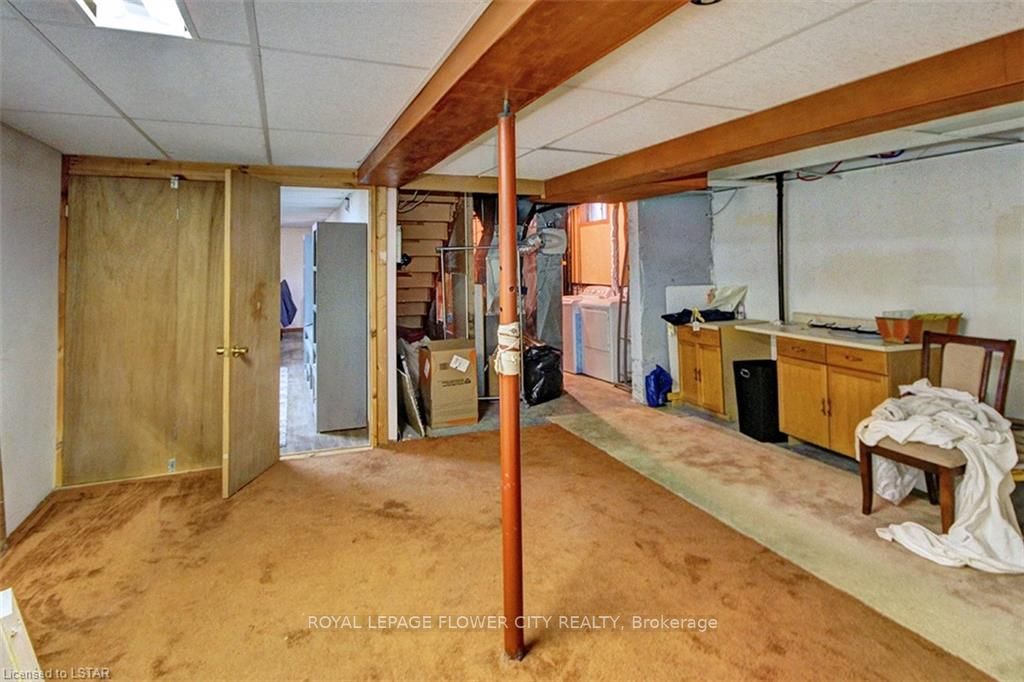 205 Worthington Ave