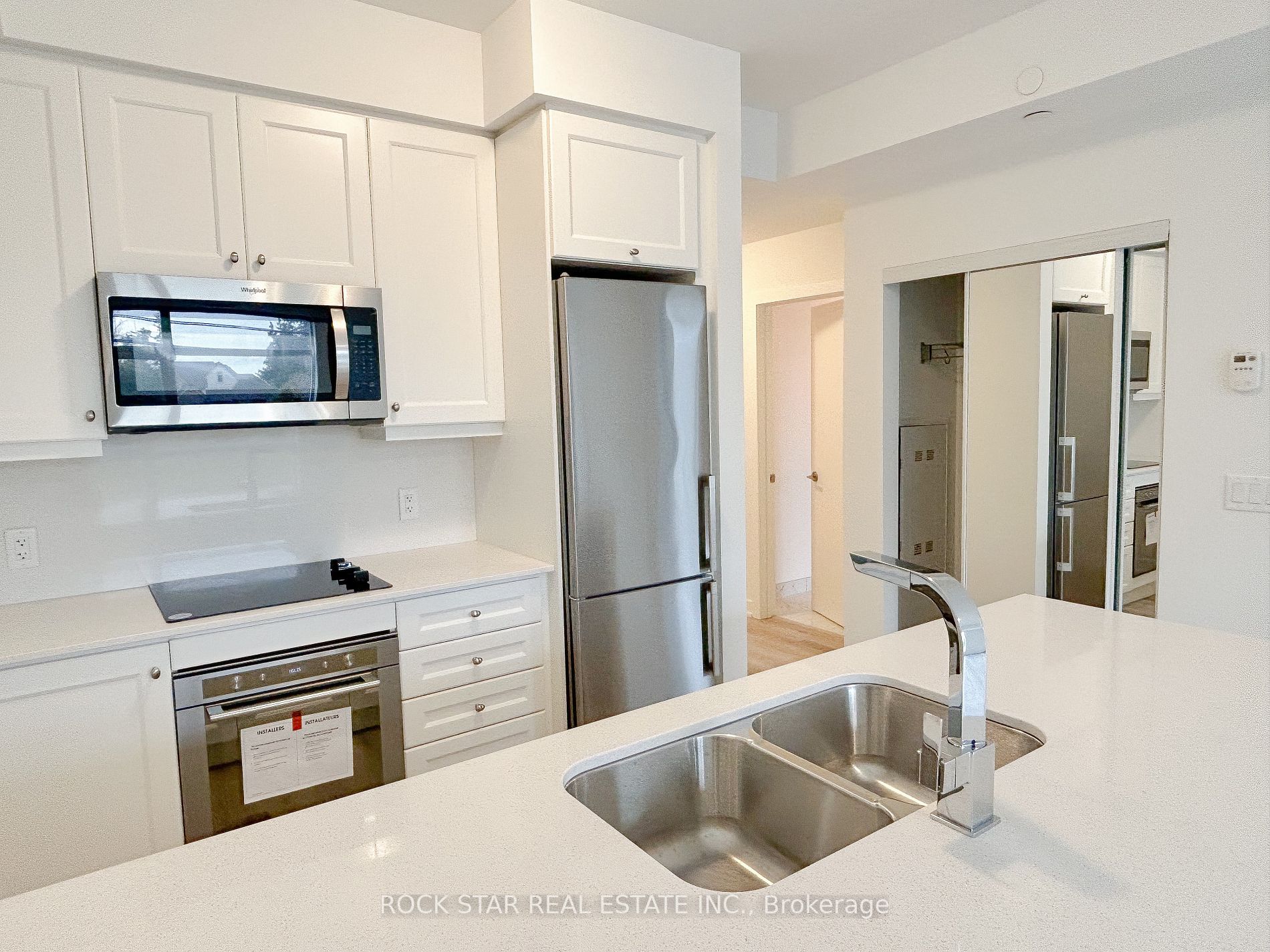 600 North Service Rd, #110