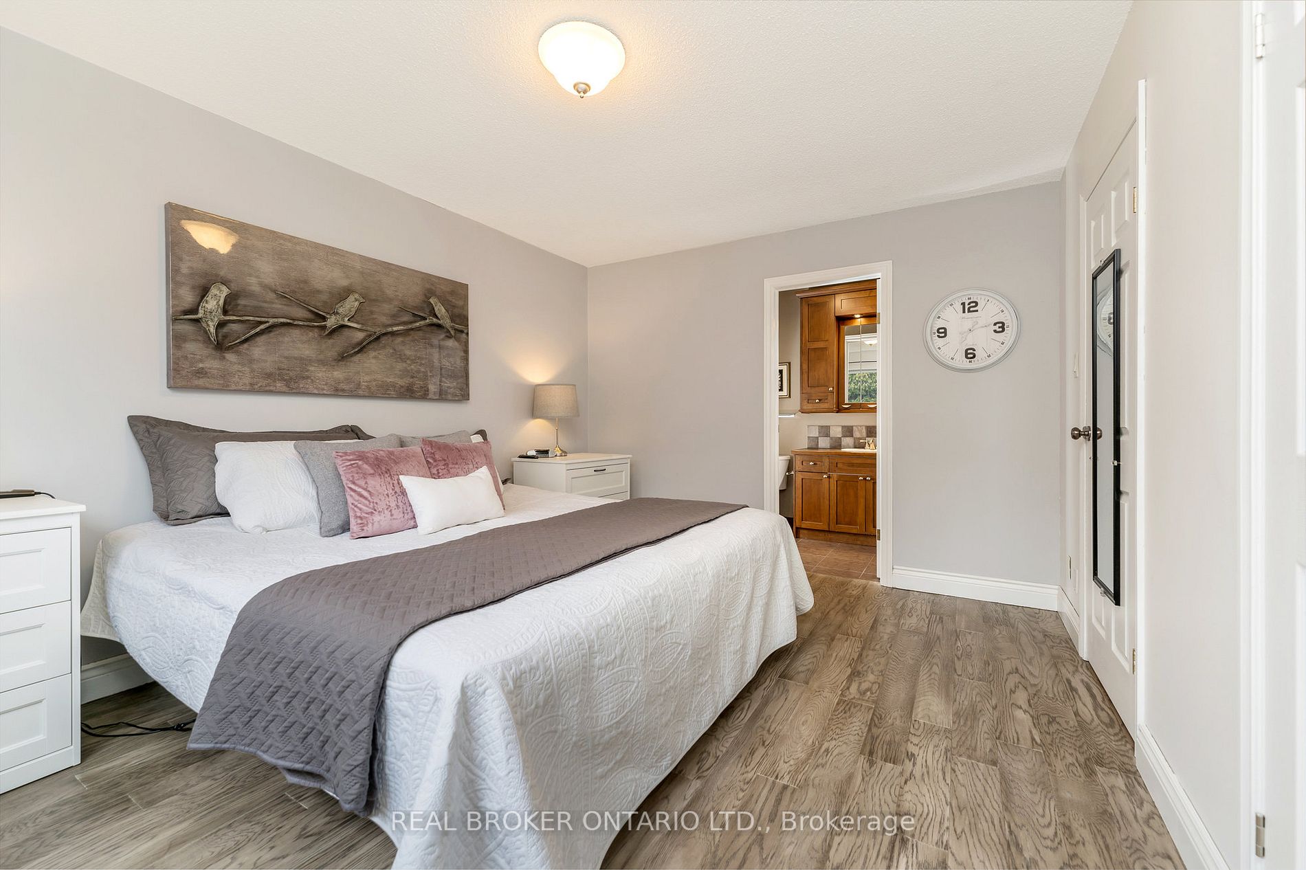 19 Trafalgar Rd