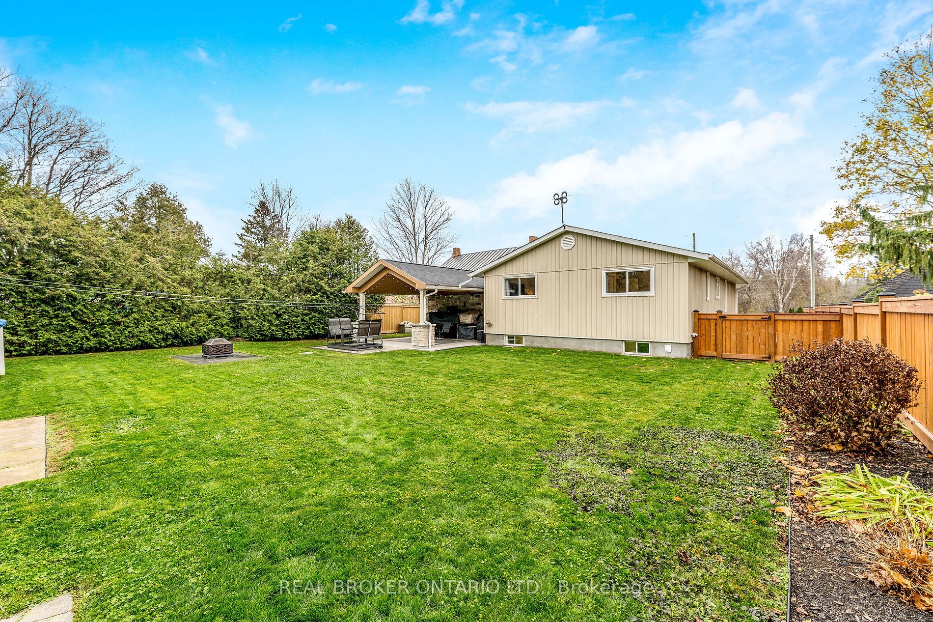 19 Trafalgar Rd