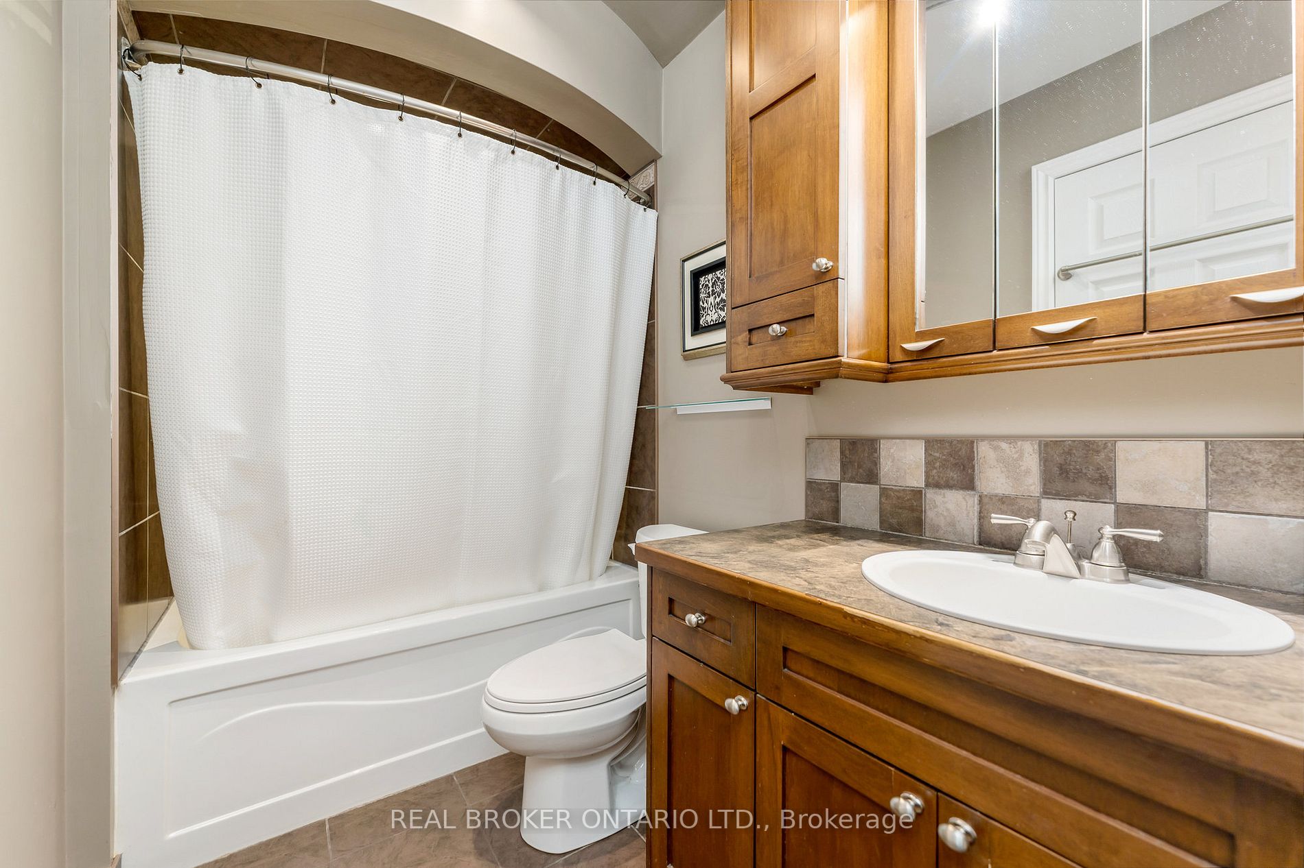 19 Trafalgar Rd
