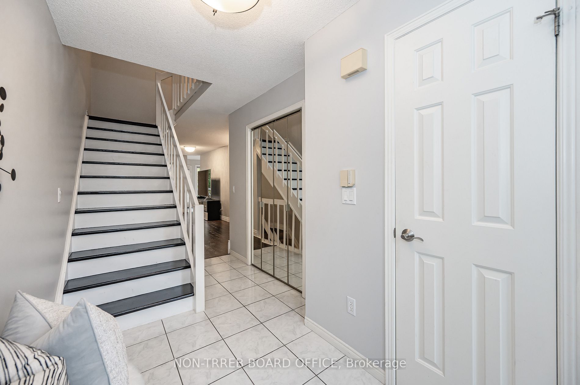 225 Benjamin Rd, #15