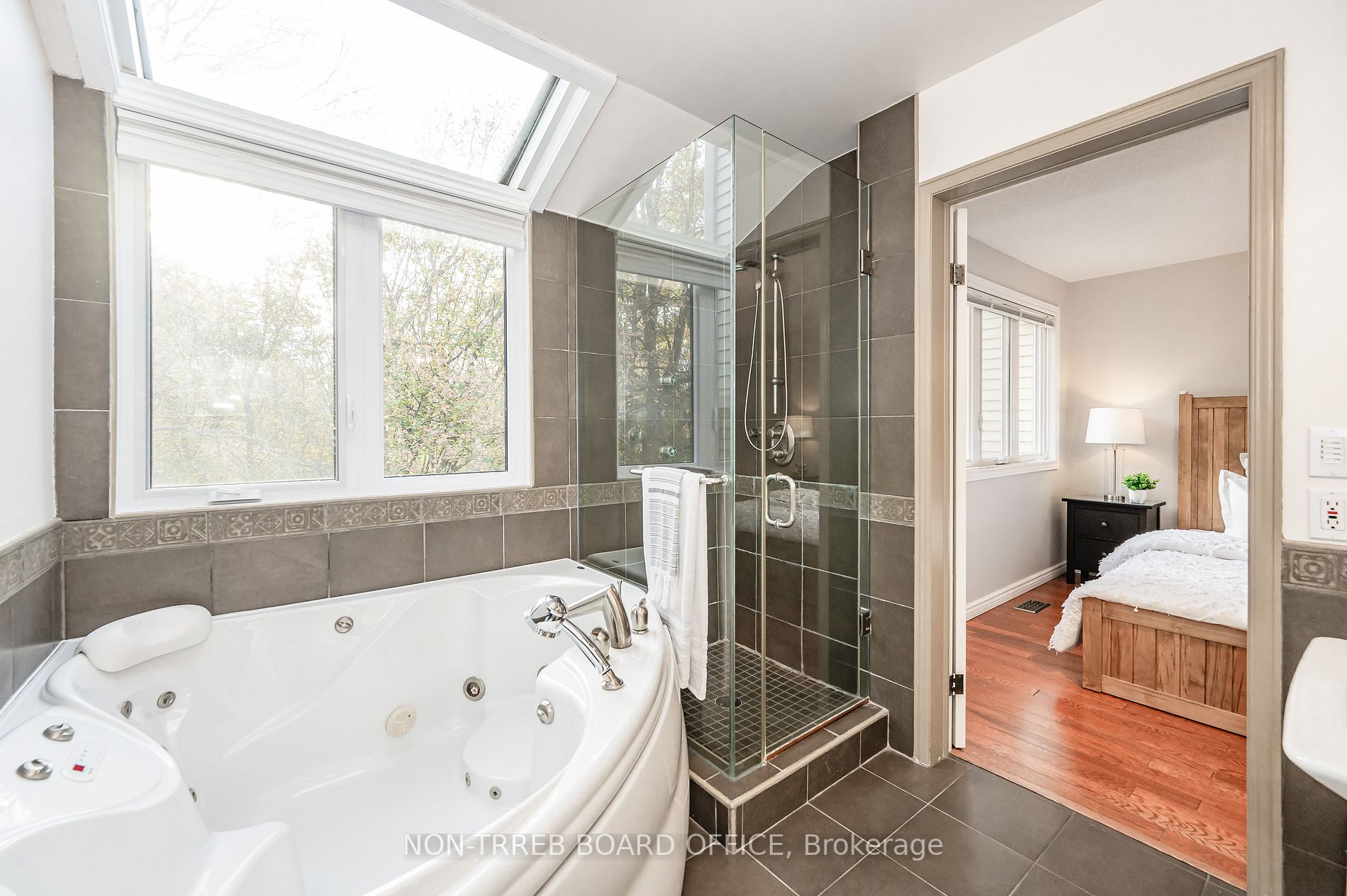 225 Benjamin Rd, #15