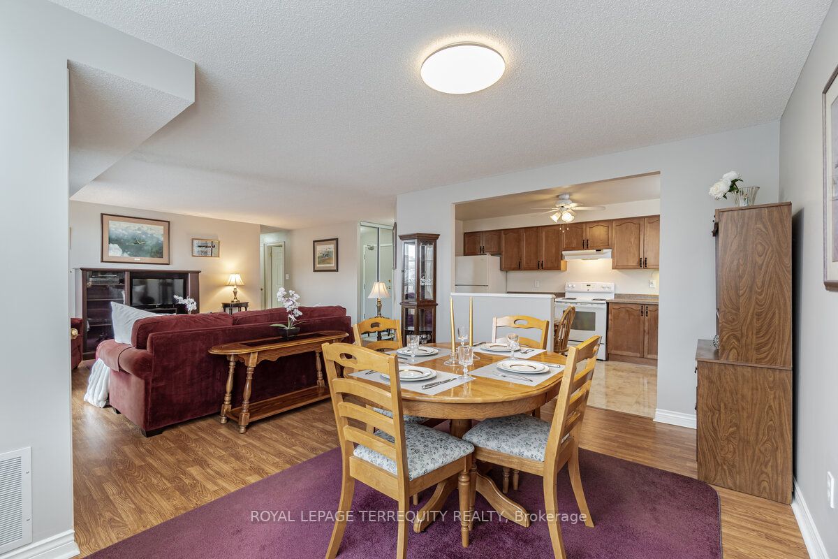 8 Main St, #303