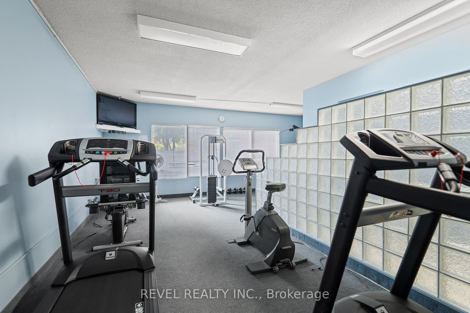9 Bonheur Crt, #912