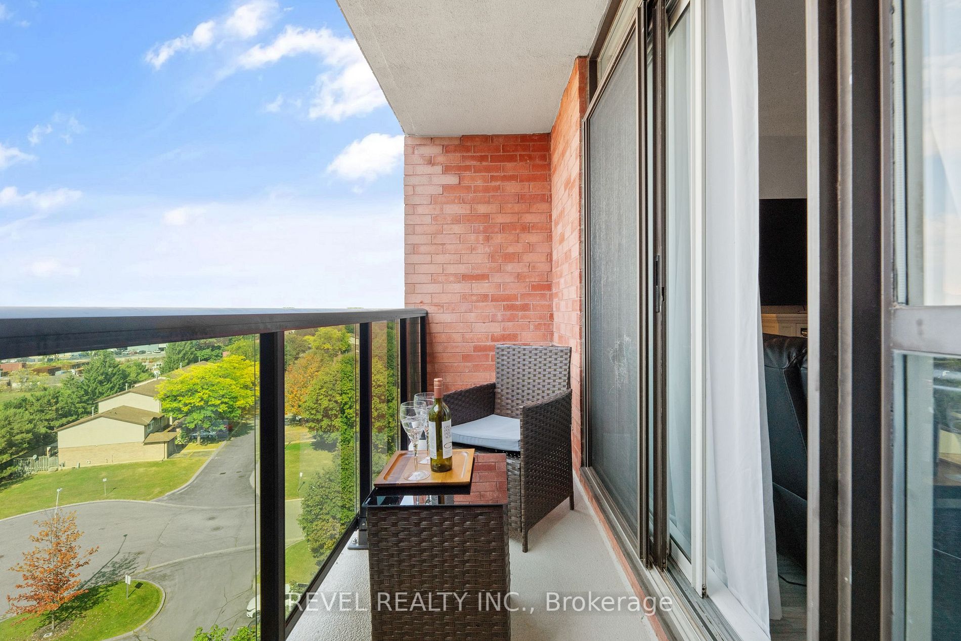 9 Bonheur Crt, #912
