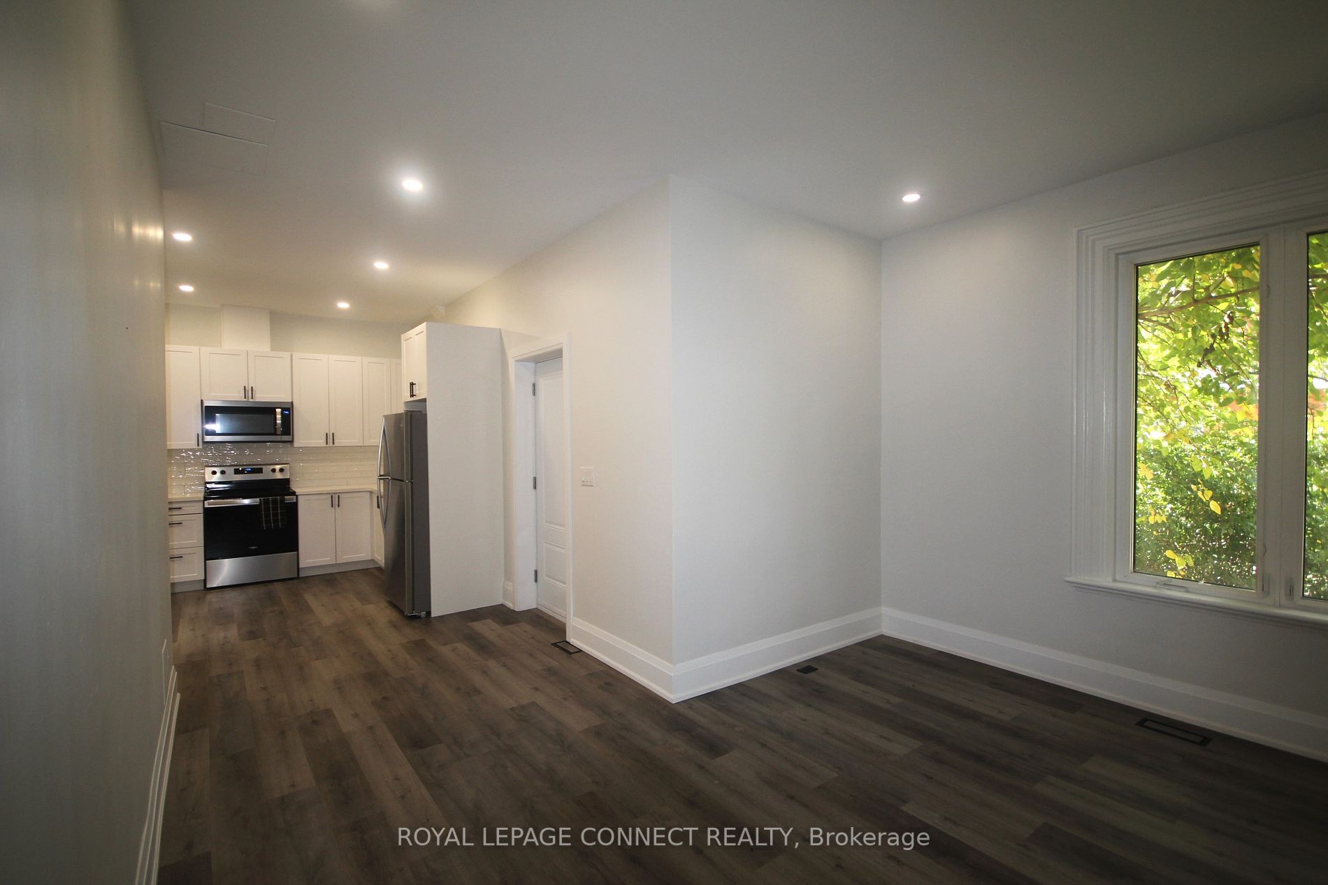 55 Cayuga St