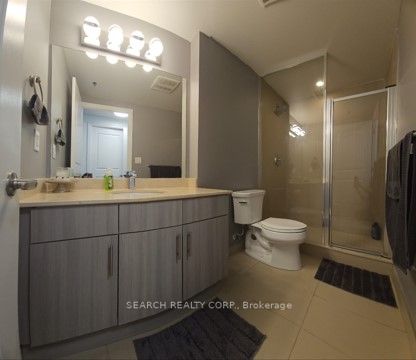 560 North Service Rd, #802