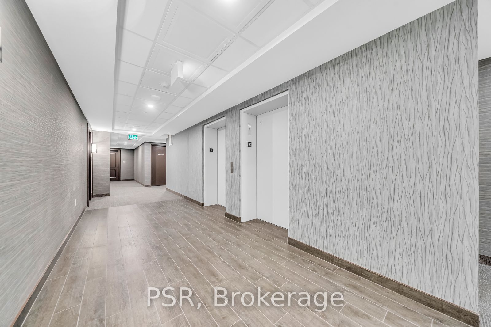 450 Dundas St E, #1213