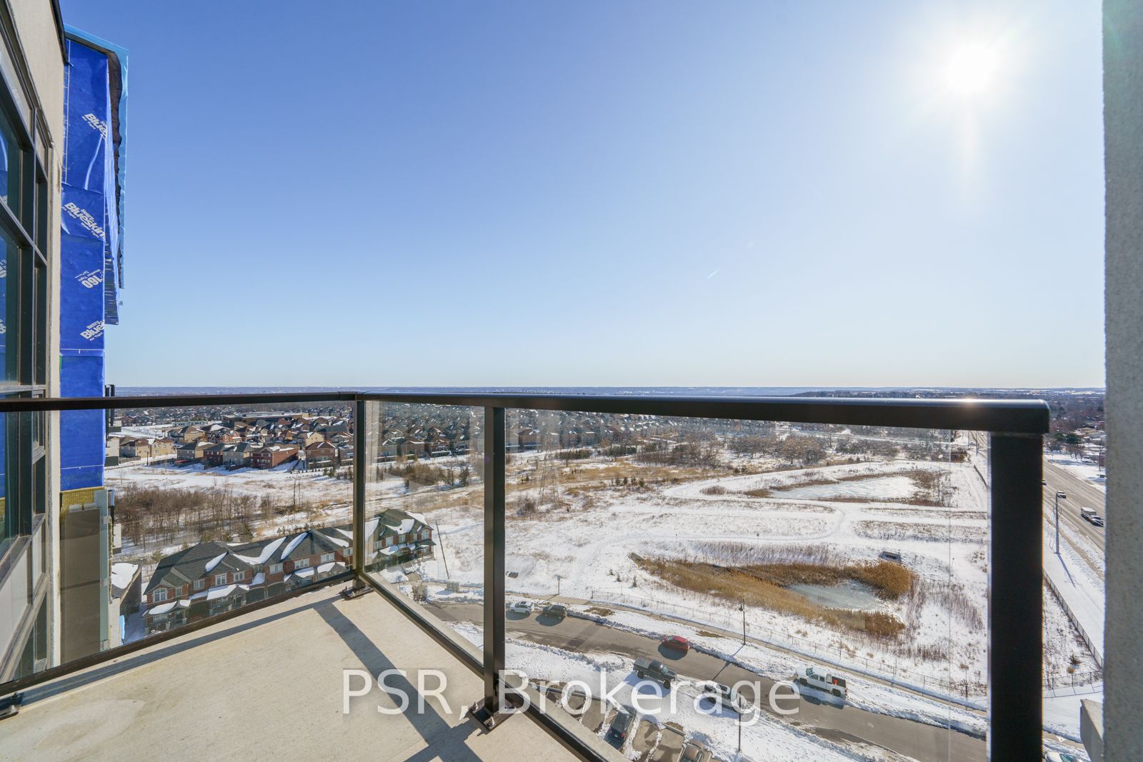 450 Dundas St E, #1213