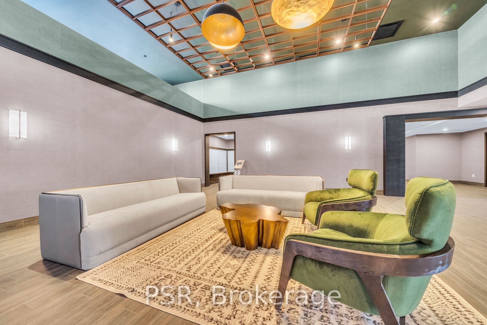 450 Dundas St E, #1213