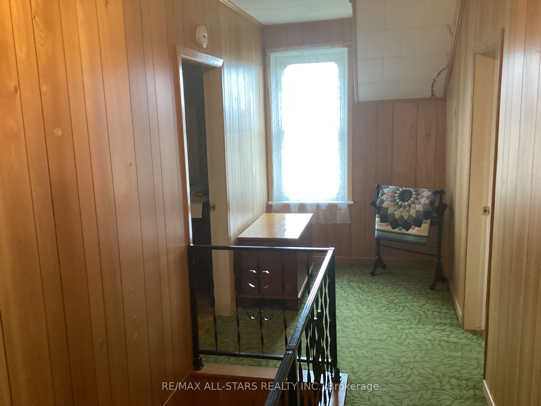 229 Creek View Rd