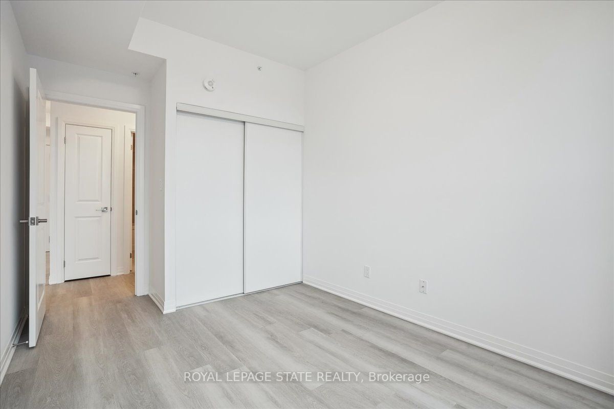 5 Hamilton St N, #408
