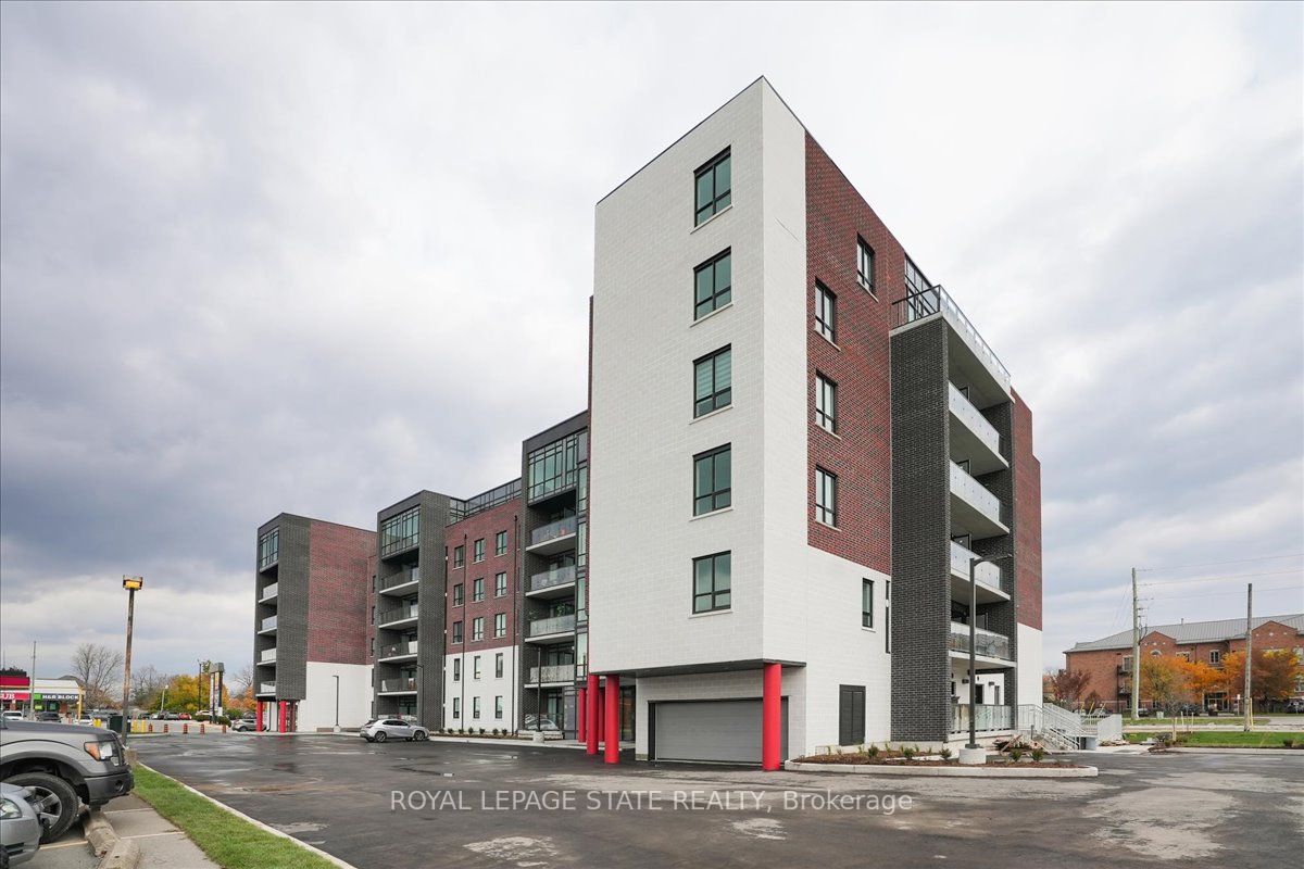 5 Hamilton St N, #408