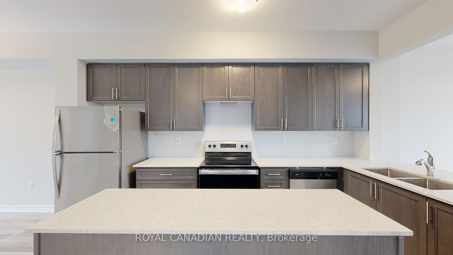 290 Equestrian Way, ##5