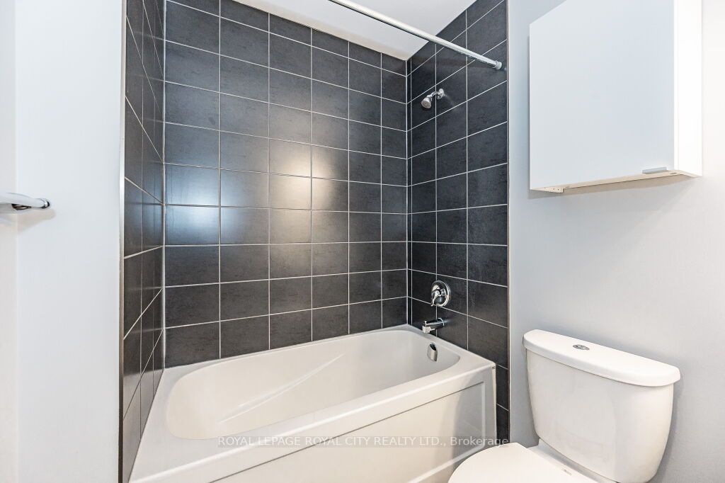 778 Laurelwood Dr, #104