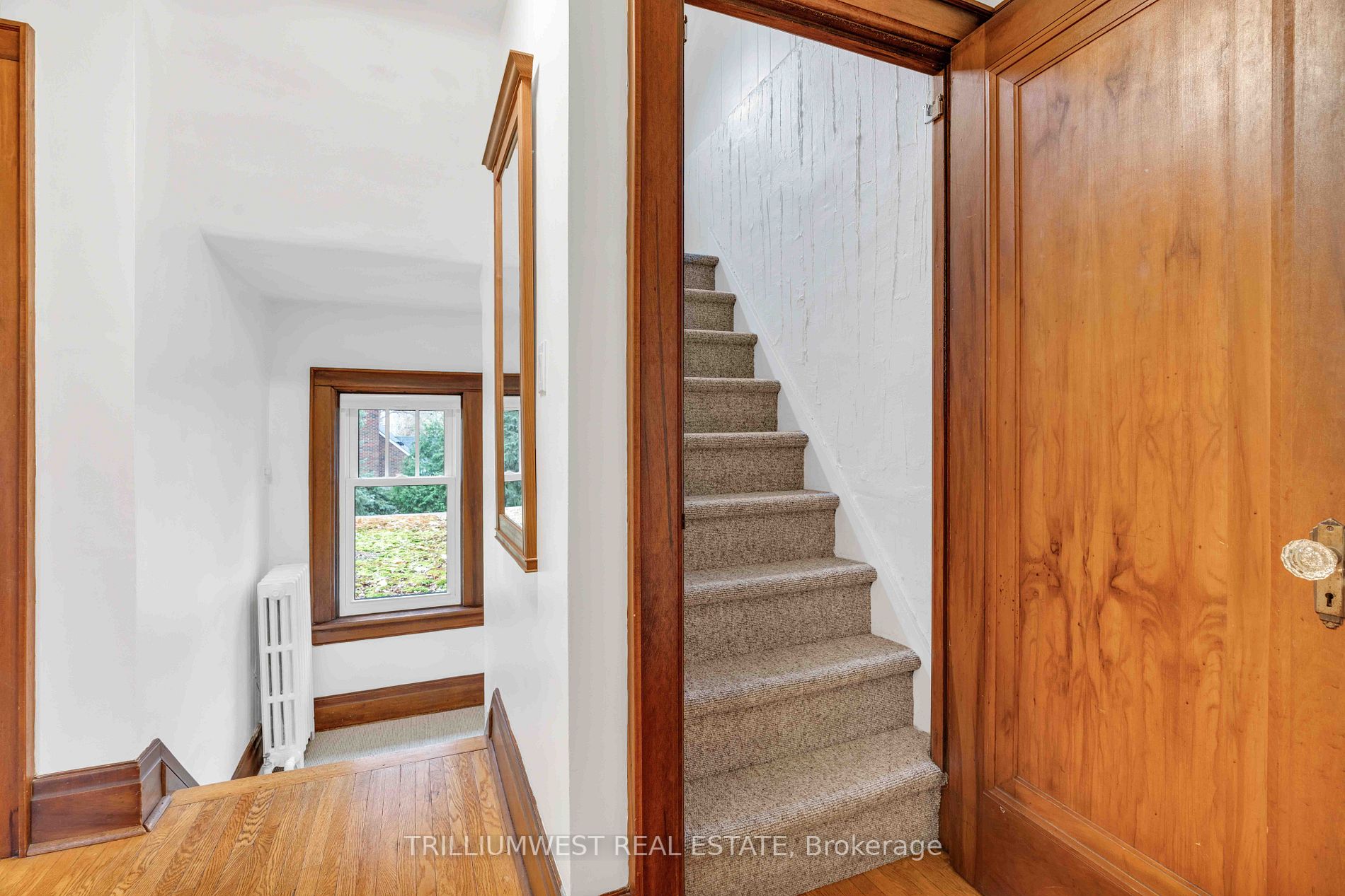 30 Dean Ave