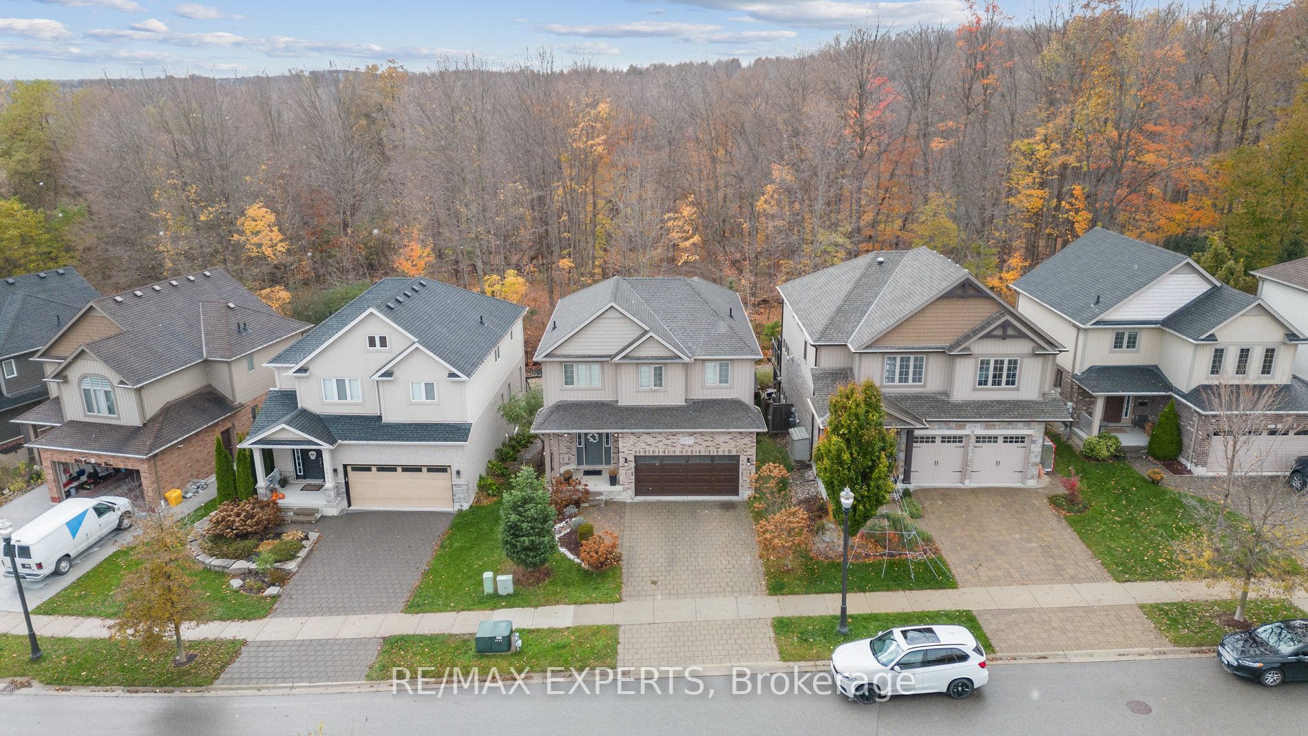 2077 Springridge Dr