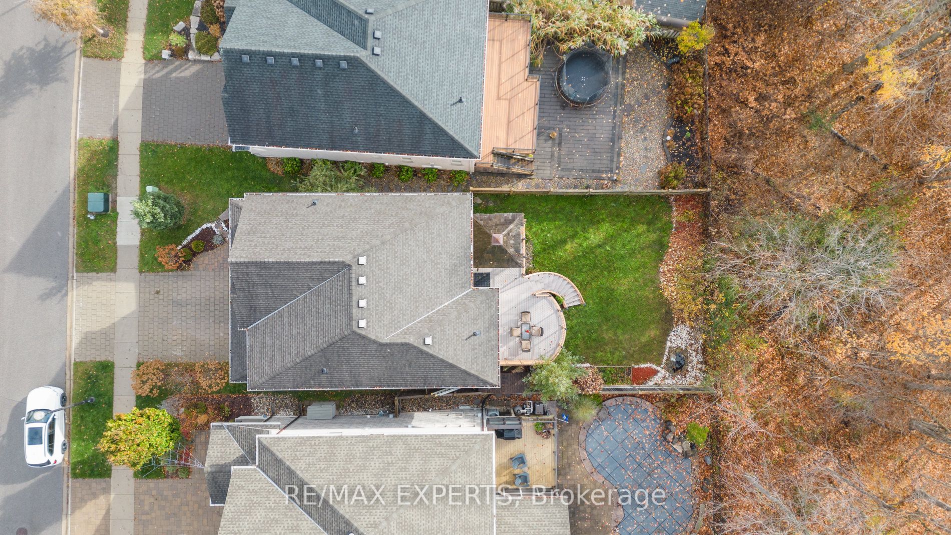 2077 Springridge Dr