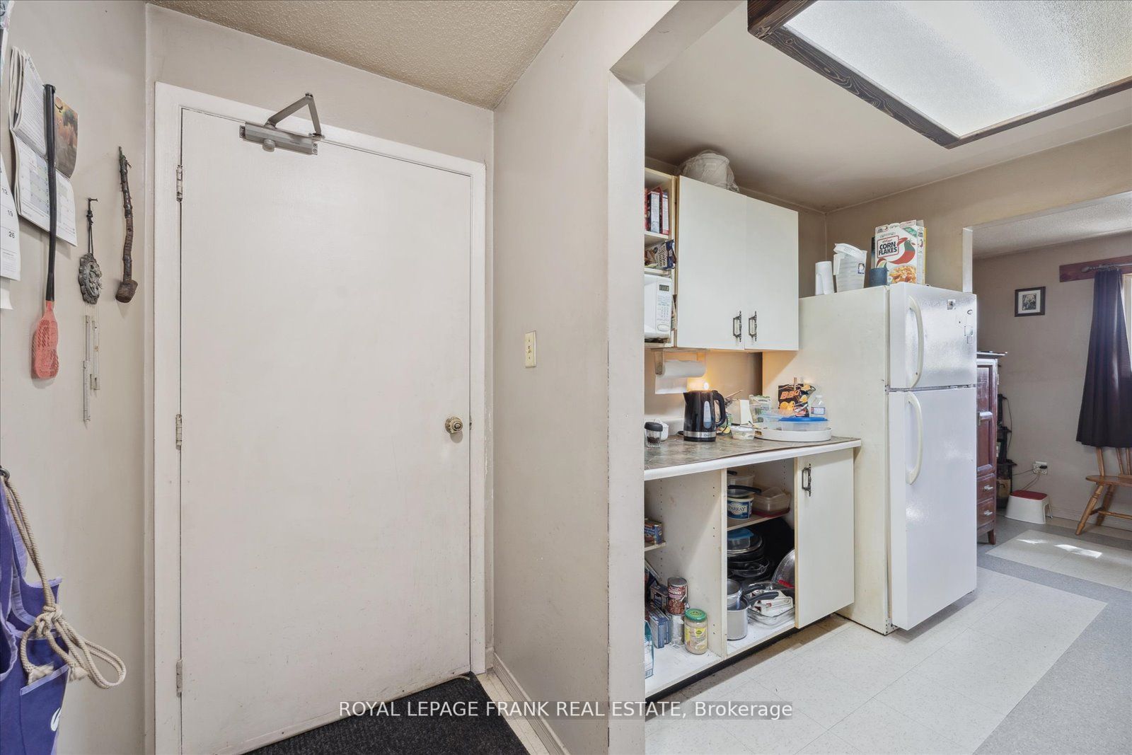 286 William St N