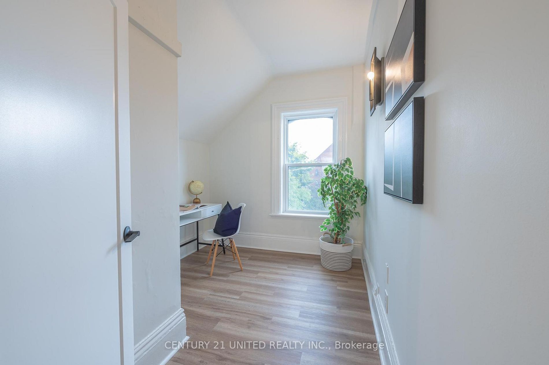 151 Park Pl
