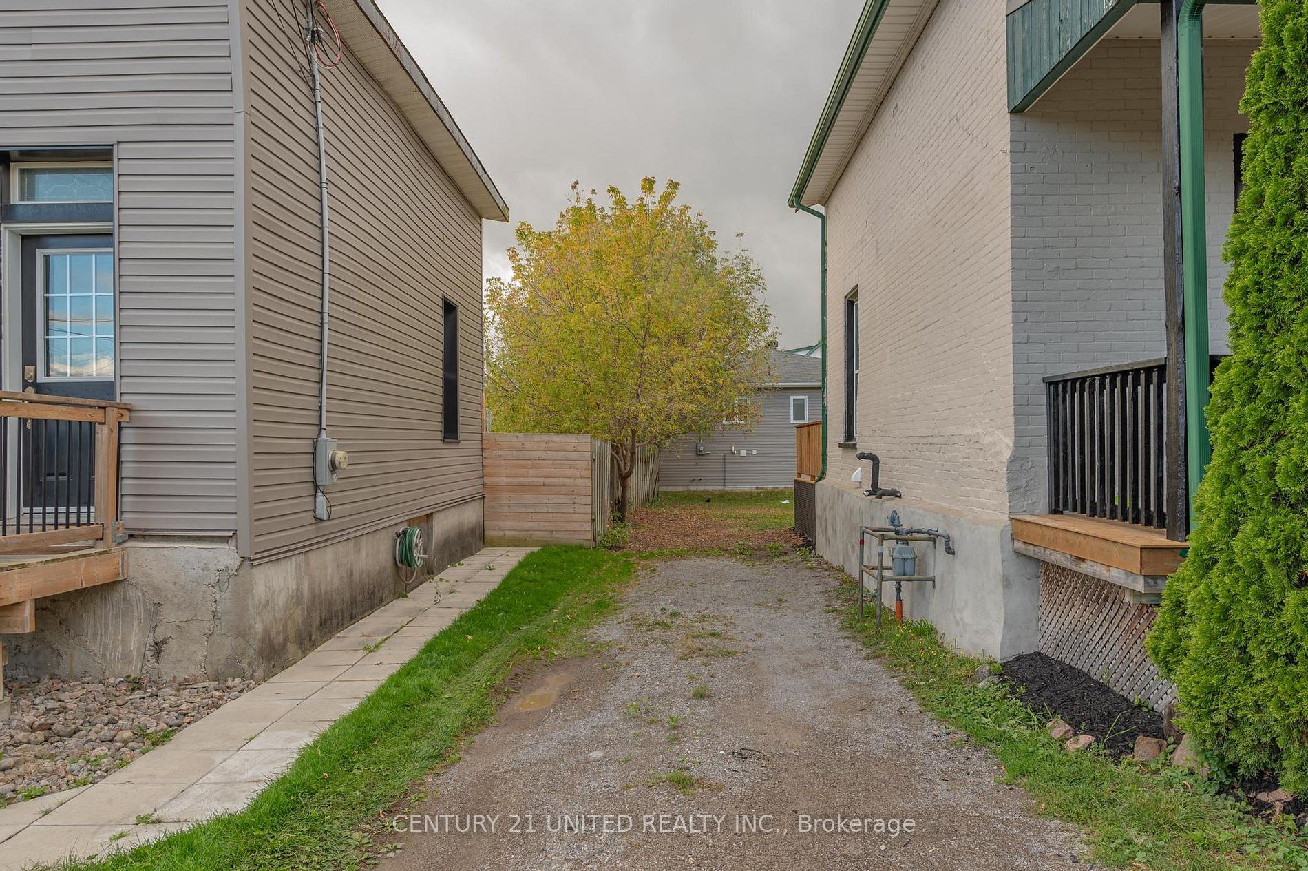 151 Park Pl