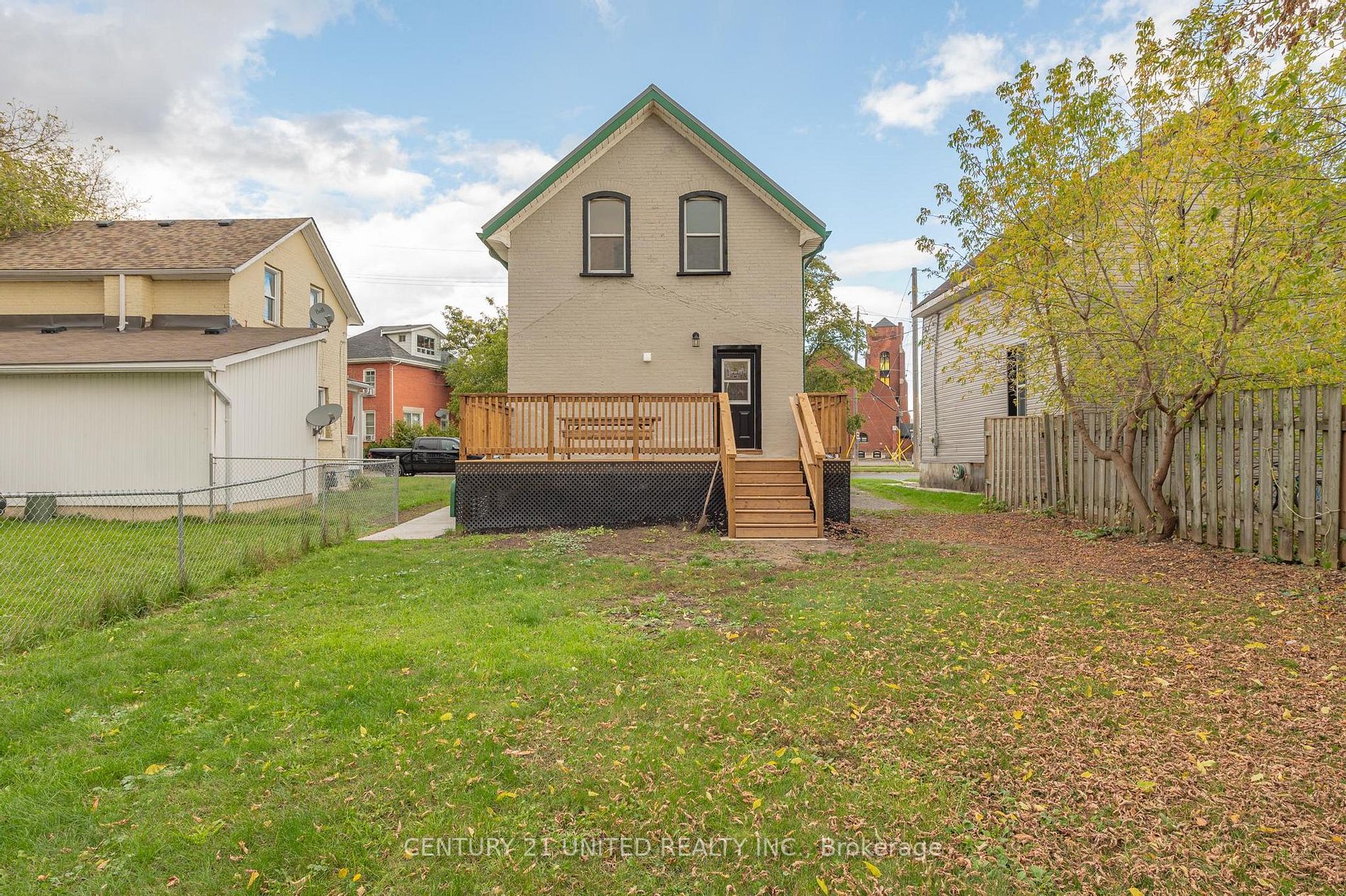 151 Park Pl