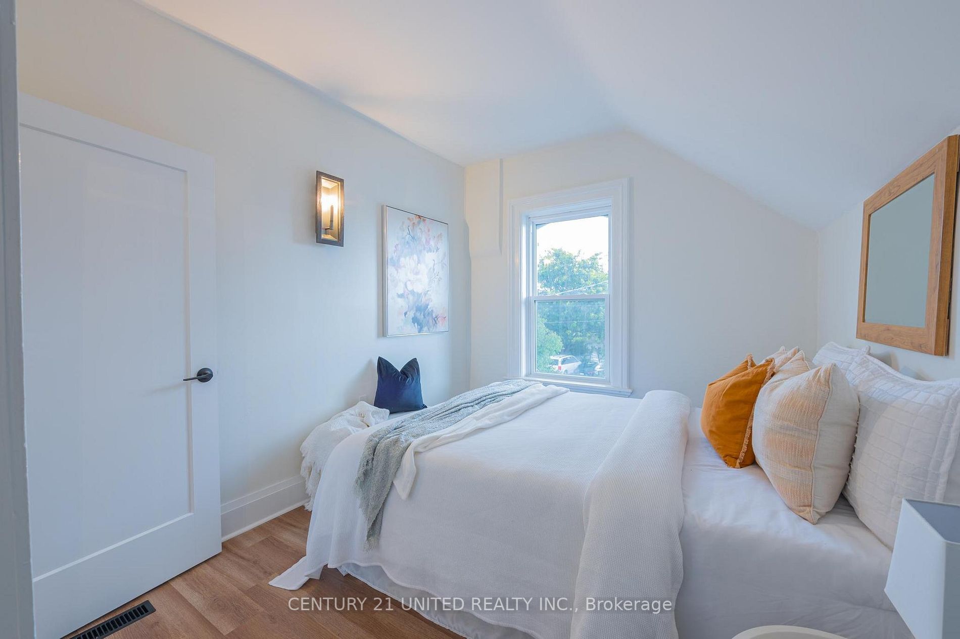 151 Park Pl